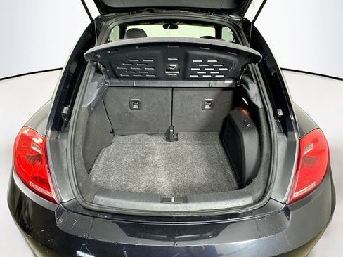 Used 2013 Volkswagen Beetle Turbo FWD image 30