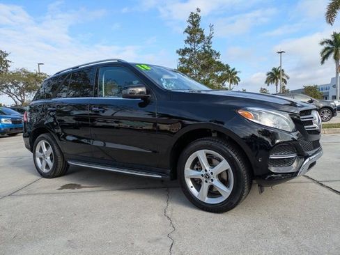 Used 2018 Mercedes-Benz GLE 350 image 2