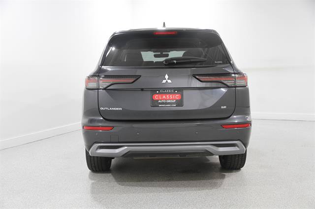 Used 2025 Mitsubishi Outlander SE AWD/4WD image 20
