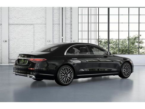 Used 2025 Mercedes-Benz S 580 4MATIC Sedan image 20