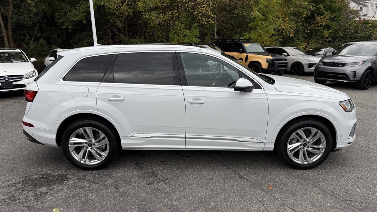 Used 2023 Audi Q7 2.0T Premium Plus w/ Premium Plus Package AWD/4WD image 20