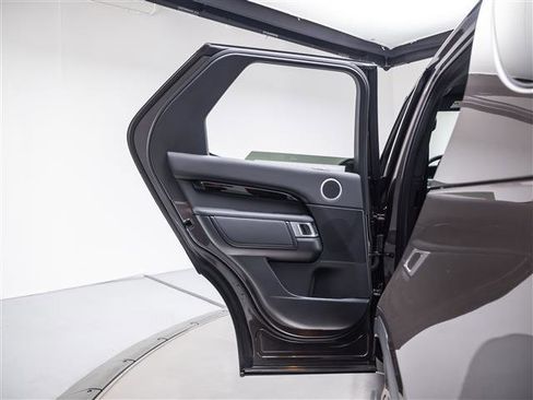 New 2026 Land Rover Discovery S AWD/4WD image 26