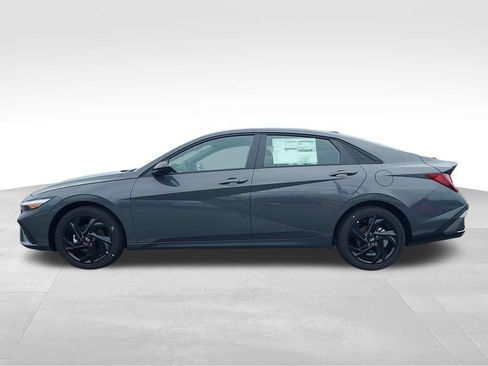 New 2026 Hyundai Elantra Sport FWD image 2