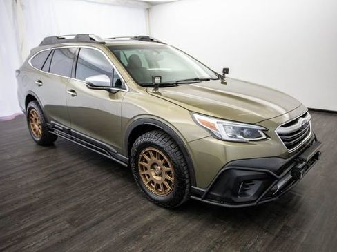 Used 2020 Subaru Outback Touring XT image 2