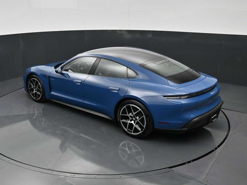 New 2026 Porsche Taycan RWD image 31