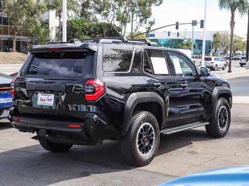 Used 2025 Toyota 4Runner TRD Off-Road Premium w/ Tow Technology Package image 10