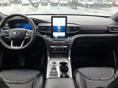Used 2020 Ford Explorer ST w/ Premium Technology Package image 10