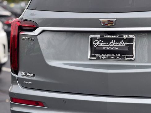 Used 2023 Cadillac XT6 Premium Luxury image 15