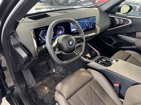 Used 2025 BMW X3 xDrive30i w/ Premium Package image 28