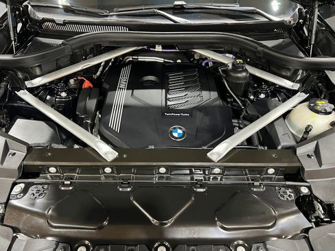 Used 2021 BMW X6 xDrive40i image 44