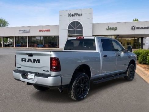 New 2026 RAM 2500 Big Horn AWD/4WD image 5