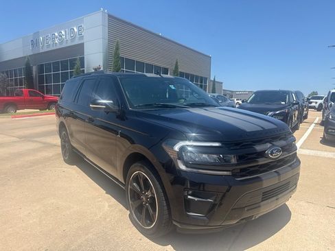 Used 2023 Ford Expedition Max Limited AWD/4WD image 1