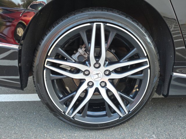 Used 2022 Honda Accord Touring image 9