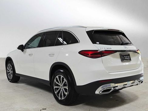 Certified 2026 Mercedes-Benz GLC 300 4MATIC image 5