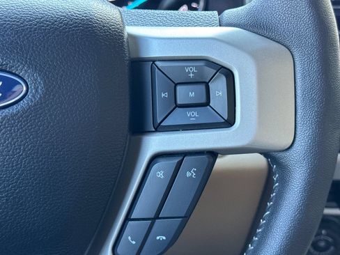 Used 2021 Ford F450 Lariat w/ Lariat Ultimate Package AWD/4WD image 29