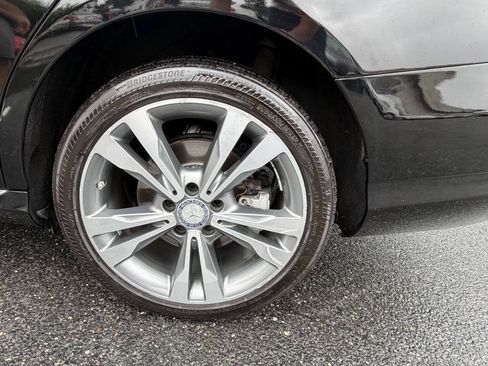 Used 2016 Mercedes-Benz C 300 4MATIC Sedan image 12