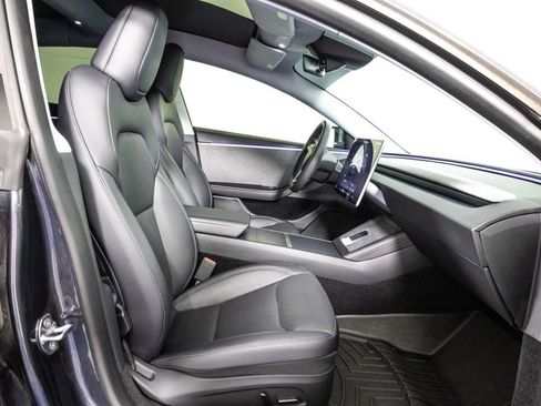 Used 2025 Tesla Model 3 Long Range RWD image 10