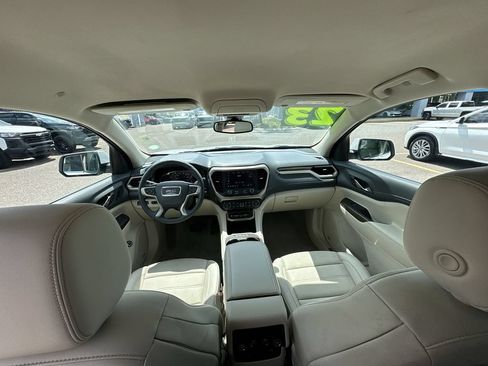Used 2023 GMC Acadia Denali AWD/4WD image 18