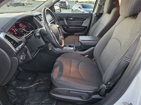 Used 2016 GMC Acadia SLE image 25