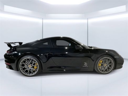 Used 2023 Porsche 911 Carrera image 8