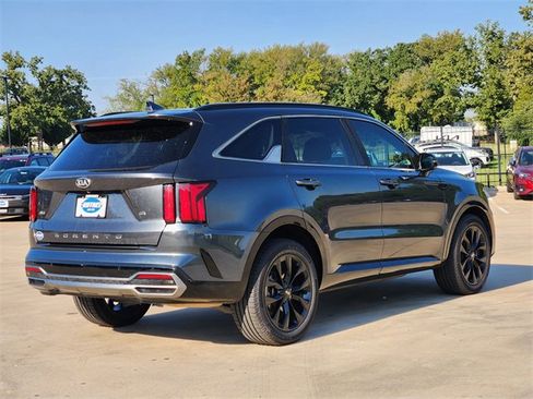 Used 2021 Kia Sorento SX image 7