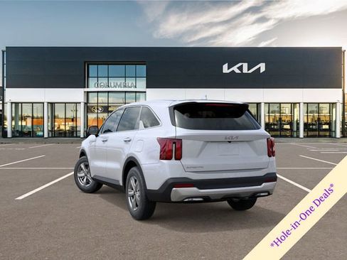 New 2026 Kia Sorento LX image 4