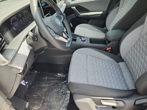 New 2026 Volkswagen Tiguan S AWD/4WD image 7