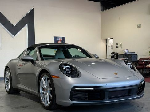 Used 2021 Porsche 911 AWD/4WD image 2