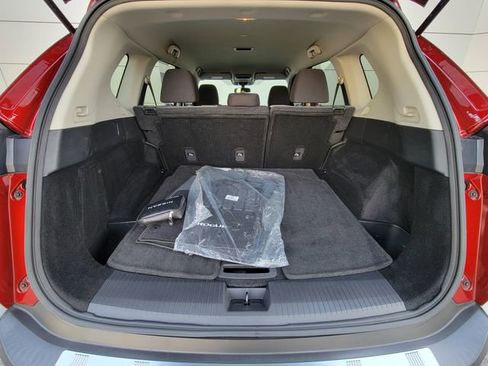 Used 2023 Nissan Rogue SV FWD image 20