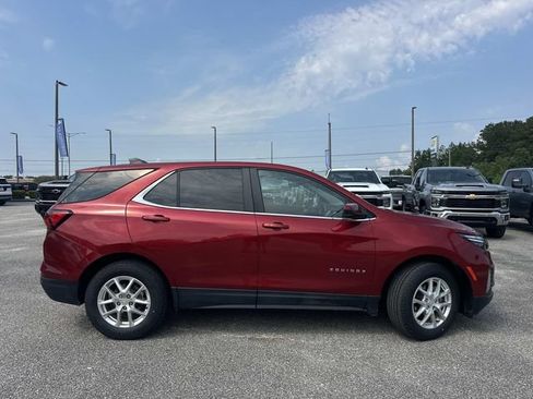 Used 2022 Chevrolet Equinox LT FWD image 6