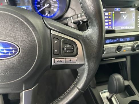 Used 2017 Subaru Outback 3.6R Limited image 17