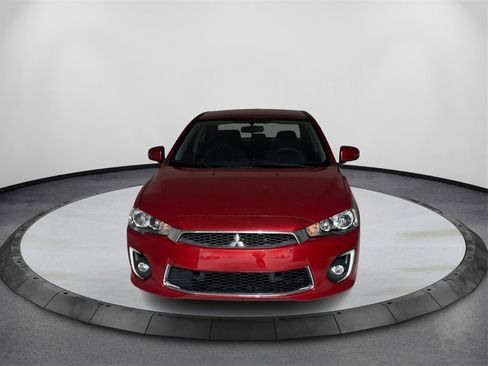 Used 2017 Mitsubishi Lancer ES image 2