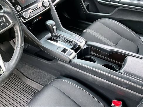 Used 2019 Honda Civic Sport image 16