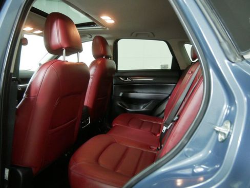 Used 2021 MAZDA CX-5 Carbon Edition image 19