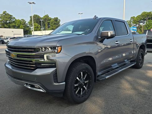 Certified 2021 Chevrolet Silverado 1500 High Country w/ Technology Package AWD/4WD image 9