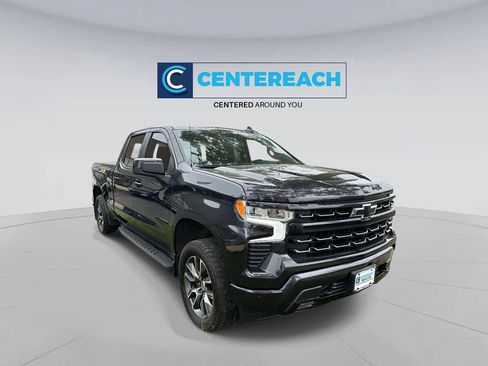 Used 2022 Chevrolet Silverado 1500 RST AWD/4WD image 2