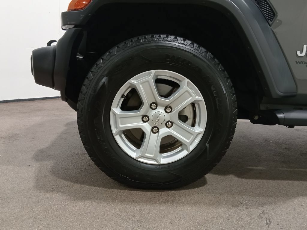 Used 2019 Jeep Wrangler Unlimited Sport S AWD/4WD image 13