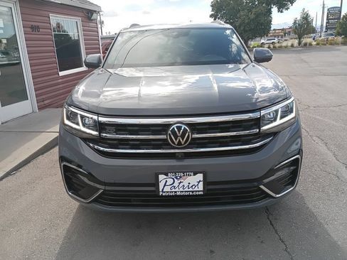 Used 2022 Volkswagen Atlas Cross Sport SEL Premium R-Line AWD/4WD image 6