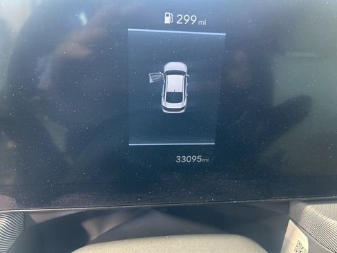 Used 2025 Hyundai Sonata SEL FWD image 4