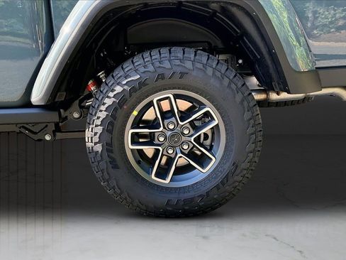 New 2026 Jeep Gladiator Mojave AWD/4WD image 33