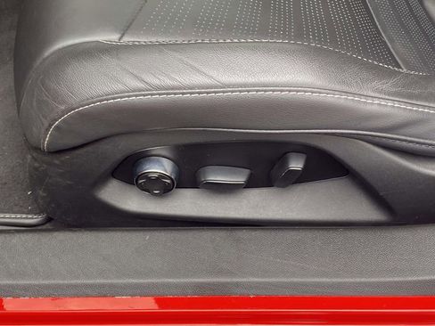 Used 2023 Chevrolet Corvette Stingray Preferred Cpe w/ Z51 Performance Package RWD image 11