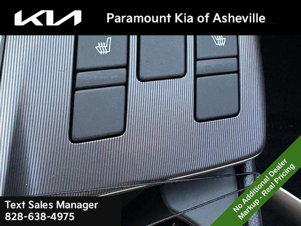 New 2026 Kia Sportage EX FWD image 14