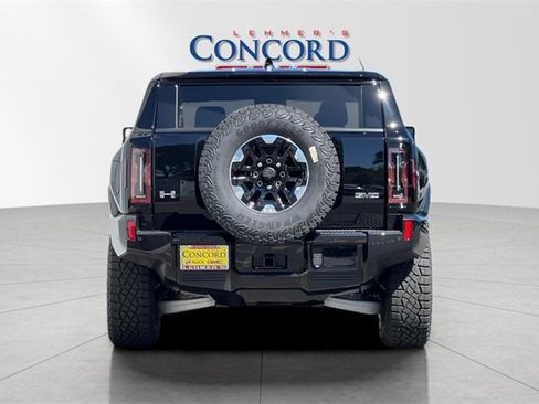 Used 2024 GMC Hummer EV 2X w/ Extreme Off-Road Package image 5