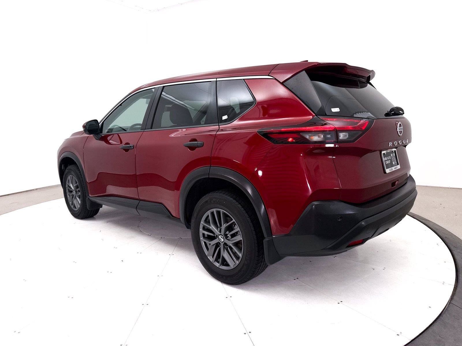 Used 2021 Nissan Rogue S FWD image 15