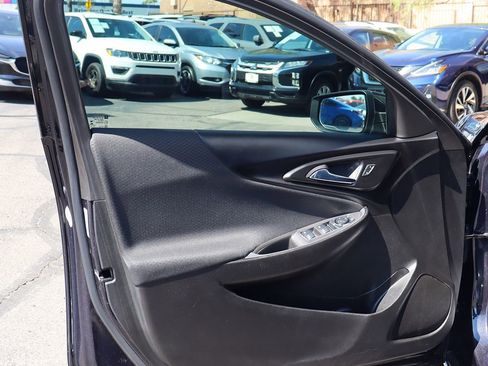 Used 2023 Chevrolet Malibu LT image 36