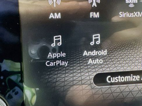 Used 2021 Nissan Rogue SV AWD/4WD image 2