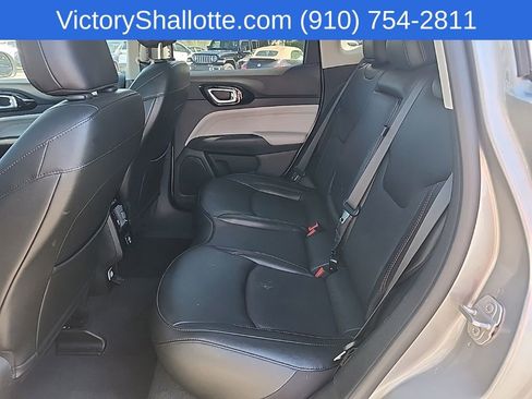 Used 2022 Jeep Compass Limited AWD/4WD image 22