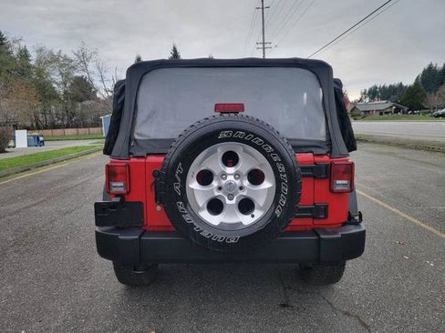 Used 2011 Jeep Wrangler Sport image 7