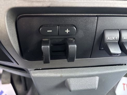 Used 2013 Ford F350 XLT w/ XLT Premium Pkg image 23