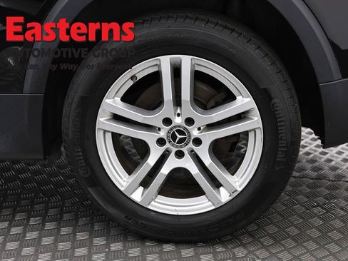 Used 2020 Mercedes-Benz GLB 250 4MATIC image 33